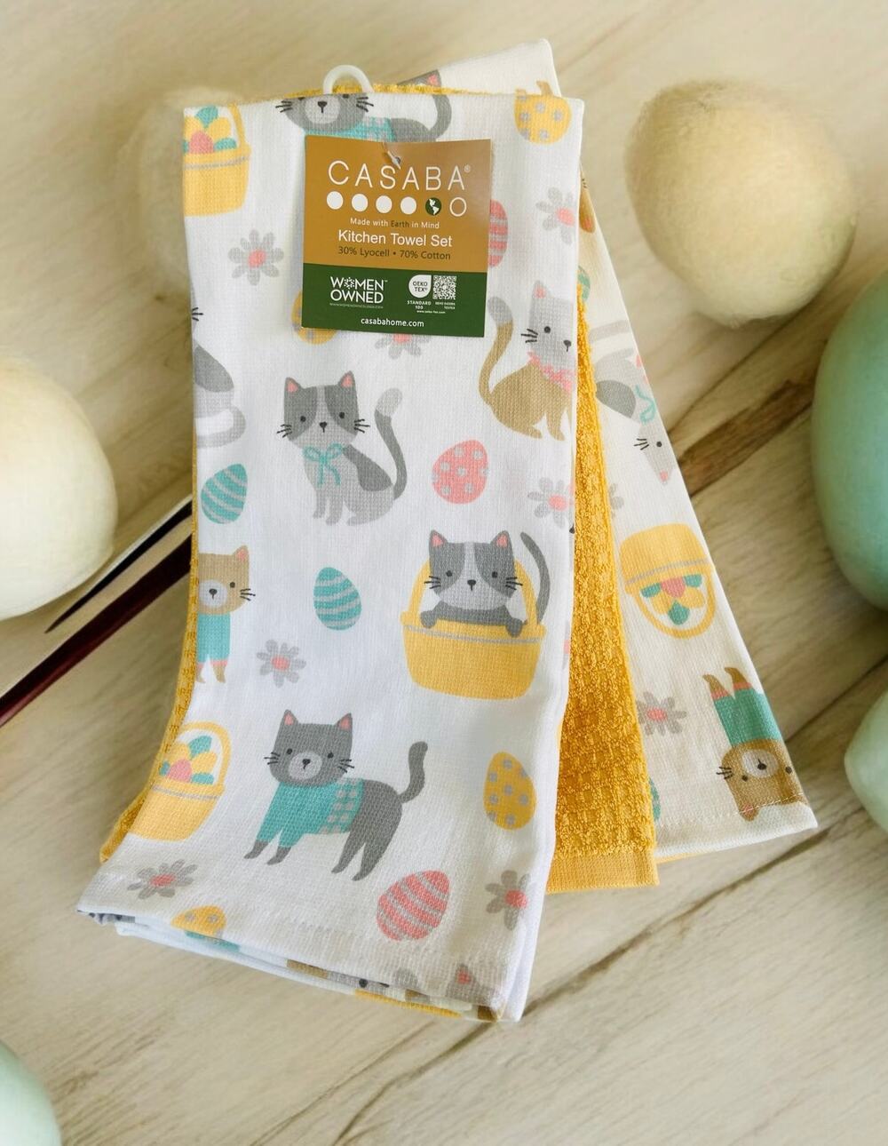 NWT Yellow Spring Easter Cats in Baskets Eggs Kittens 3 piece Kitchen Towel Set